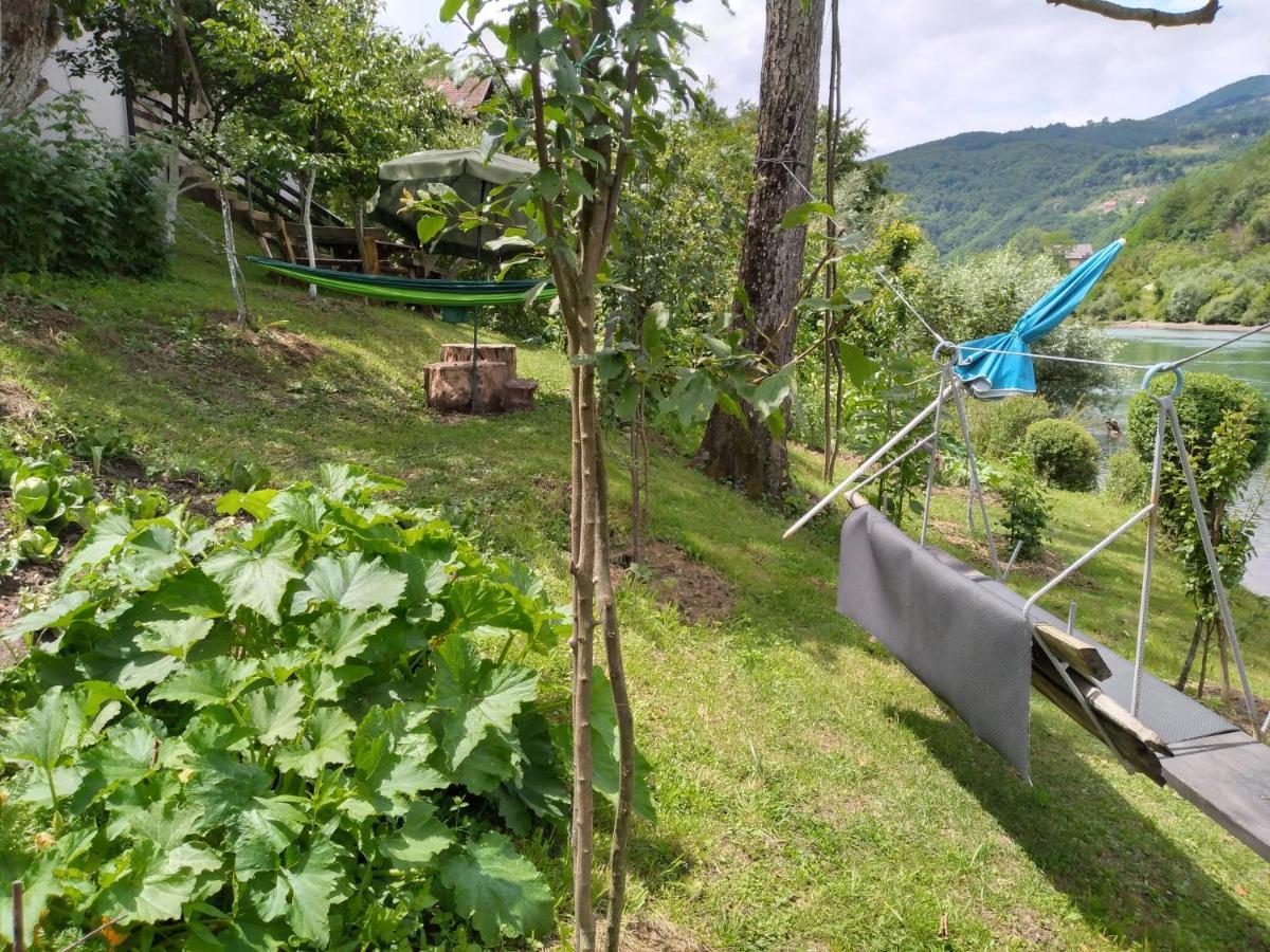 Bed and Breakfast Prenociste Na Drini Foca Zewnętrze zdjęcie