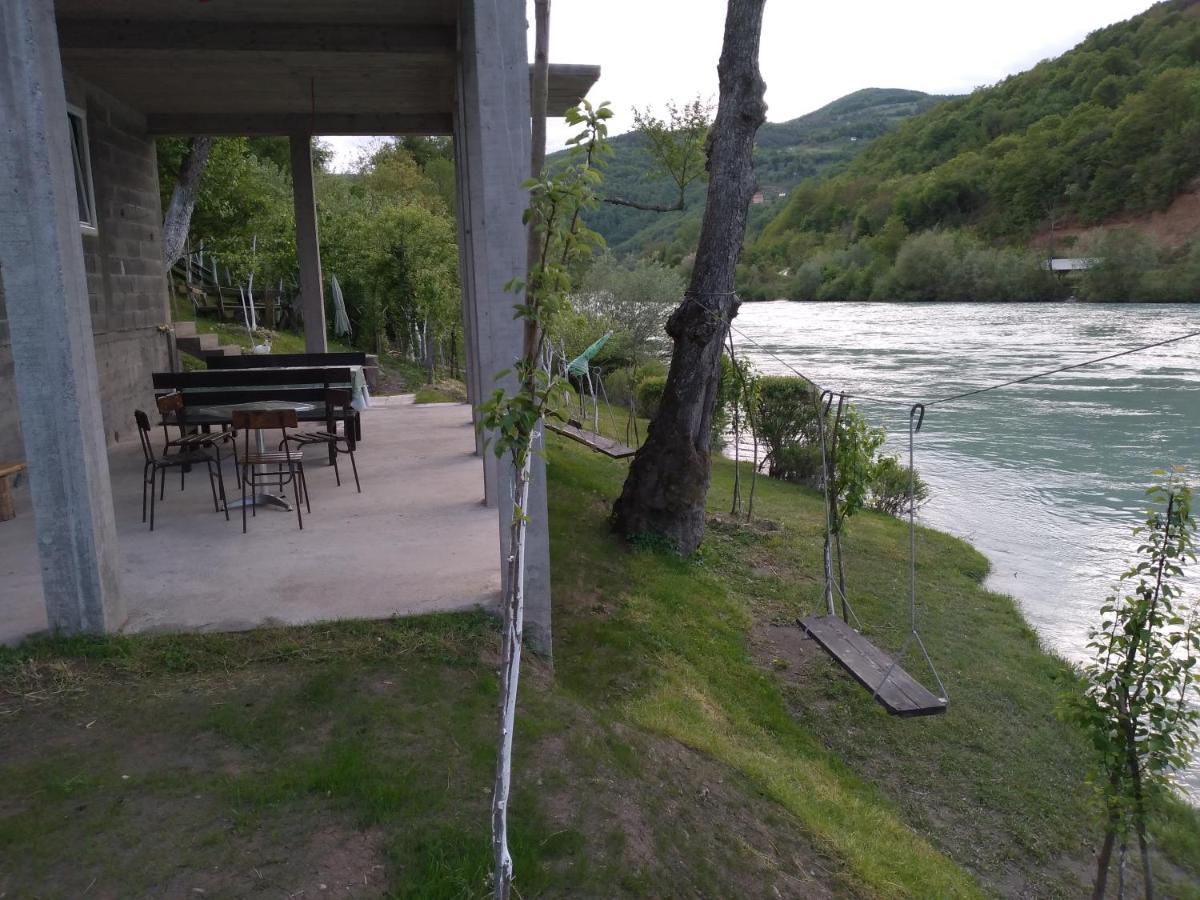Bed and Breakfast Prenociste Na Drini Foca Zewnętrze zdjęcie